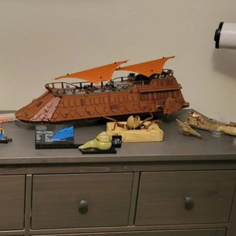 2026 Ucs Jabba Sail Barge Bricks Building Blocks Compatible 3942pcs Space Movie Dispaly Model Birthday Gifts for Teenage Toys